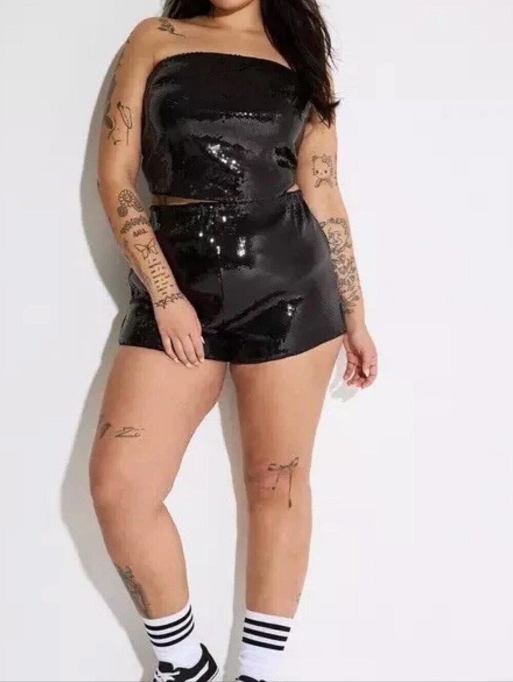 NWT TORRID 1x LOVESICK SEQUIN SHORTS SET